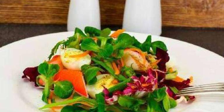 Салат с апельсином и крабовыми палочками — рецепт на Maggi.ru
