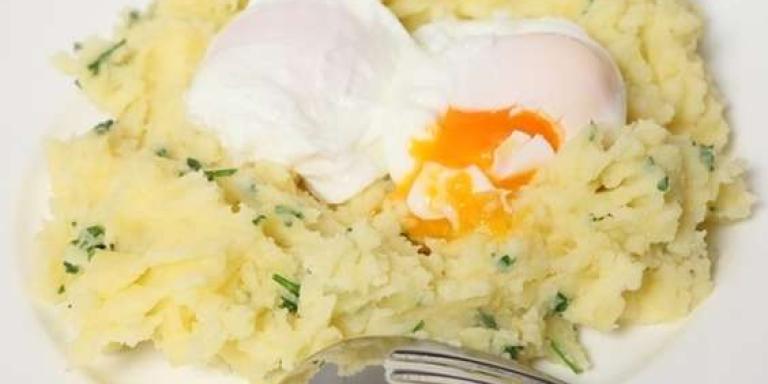Картофельные гнёзда с яйцом и сыром - рецепт приготовления с фото от Maggi.ru