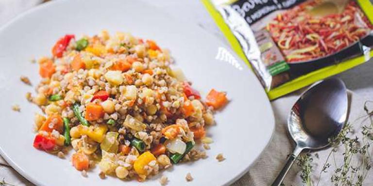Постная нутовая каша с овощами, гречкой и кунжутом: рецепт с фото