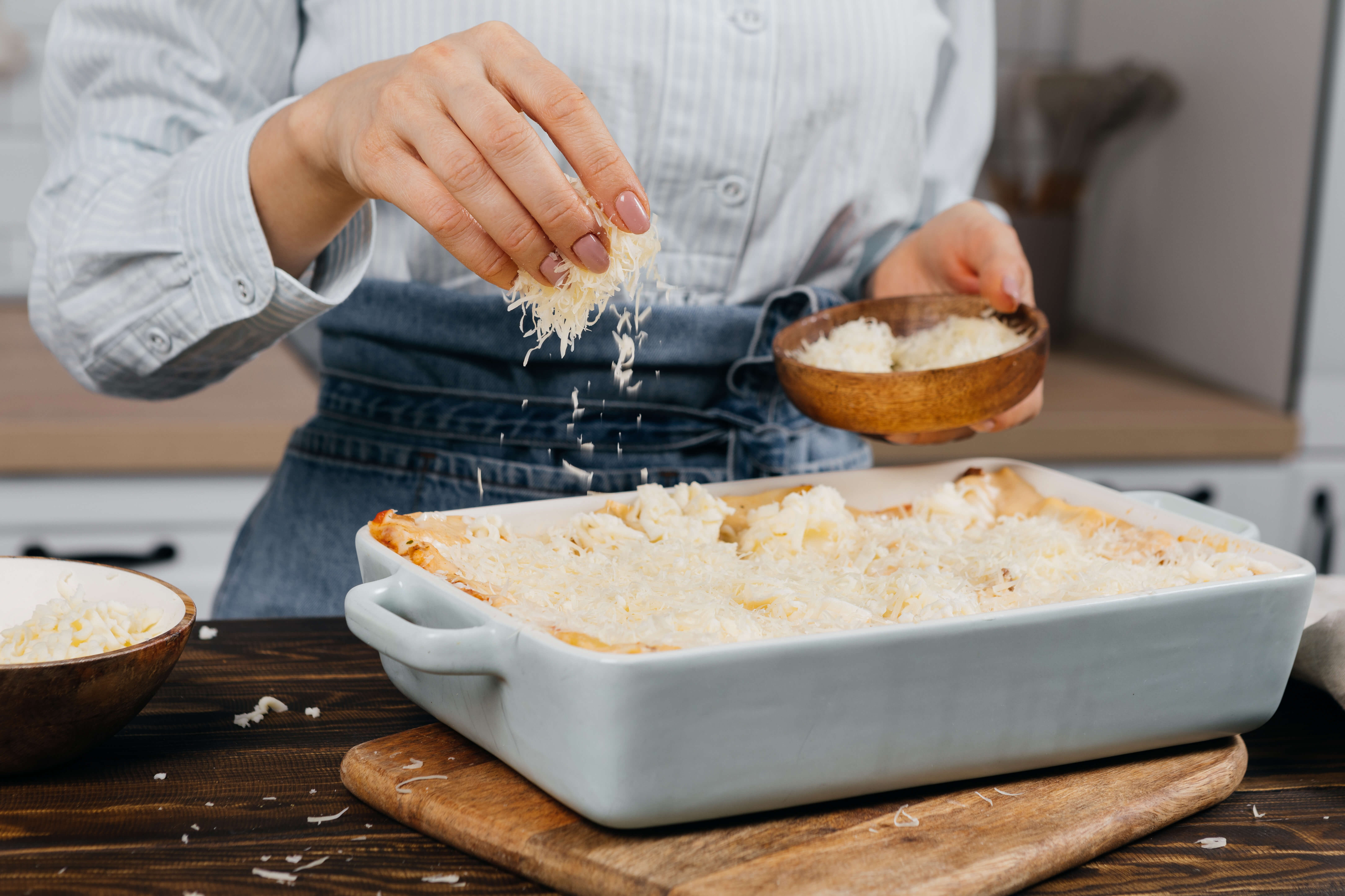 Румяная лазанья с начинкой из мясного фарша и баклажанов