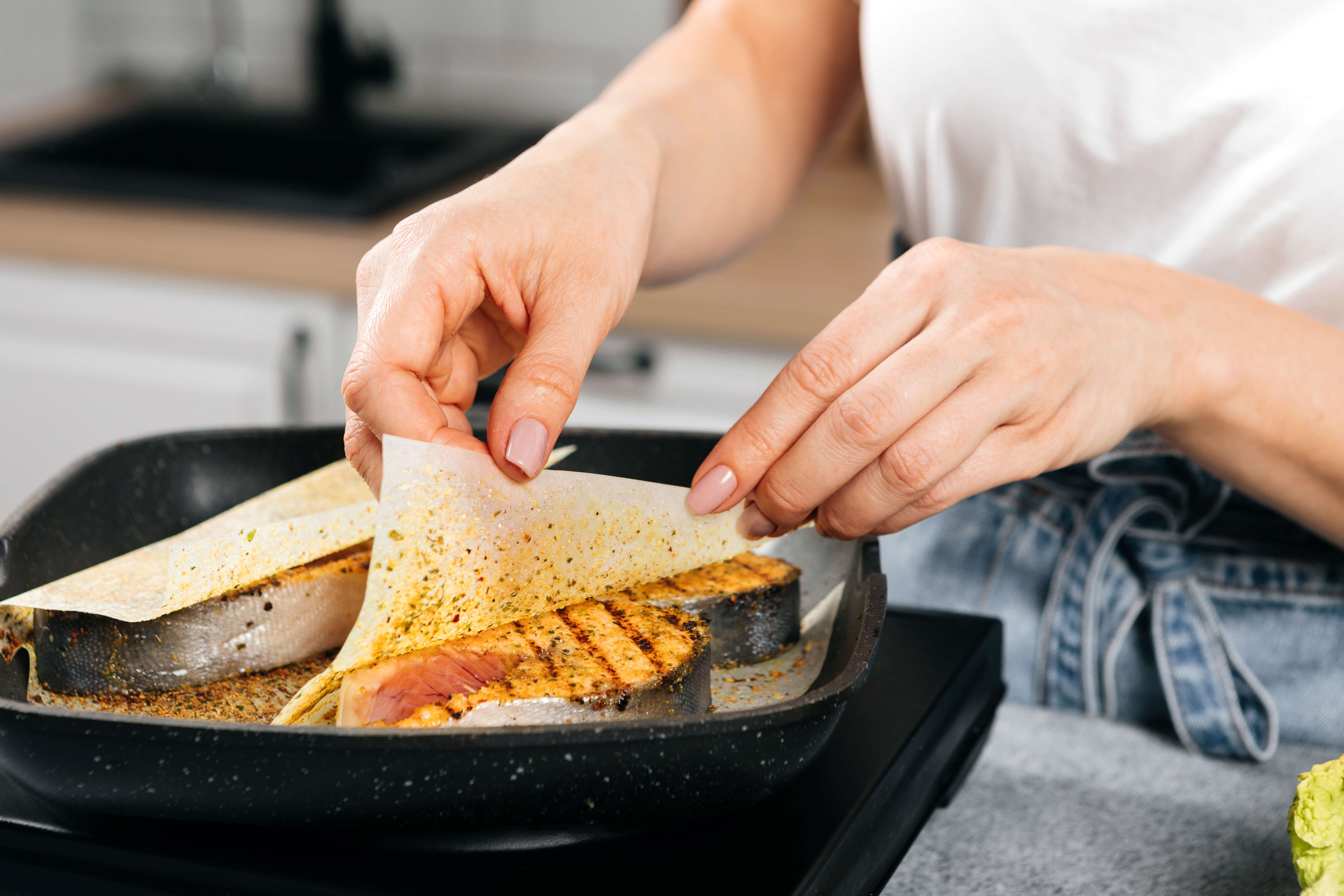 Стейк горбуши с сальсой из авокадо - рецепт приготовления с фото от Maggi.ru