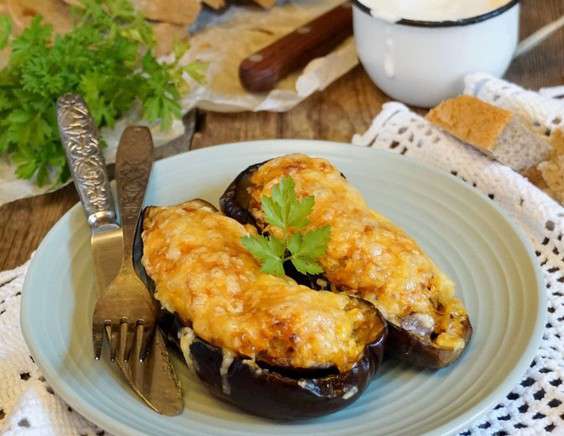 Баклажаны фаршированные рисом и овощами 🍆