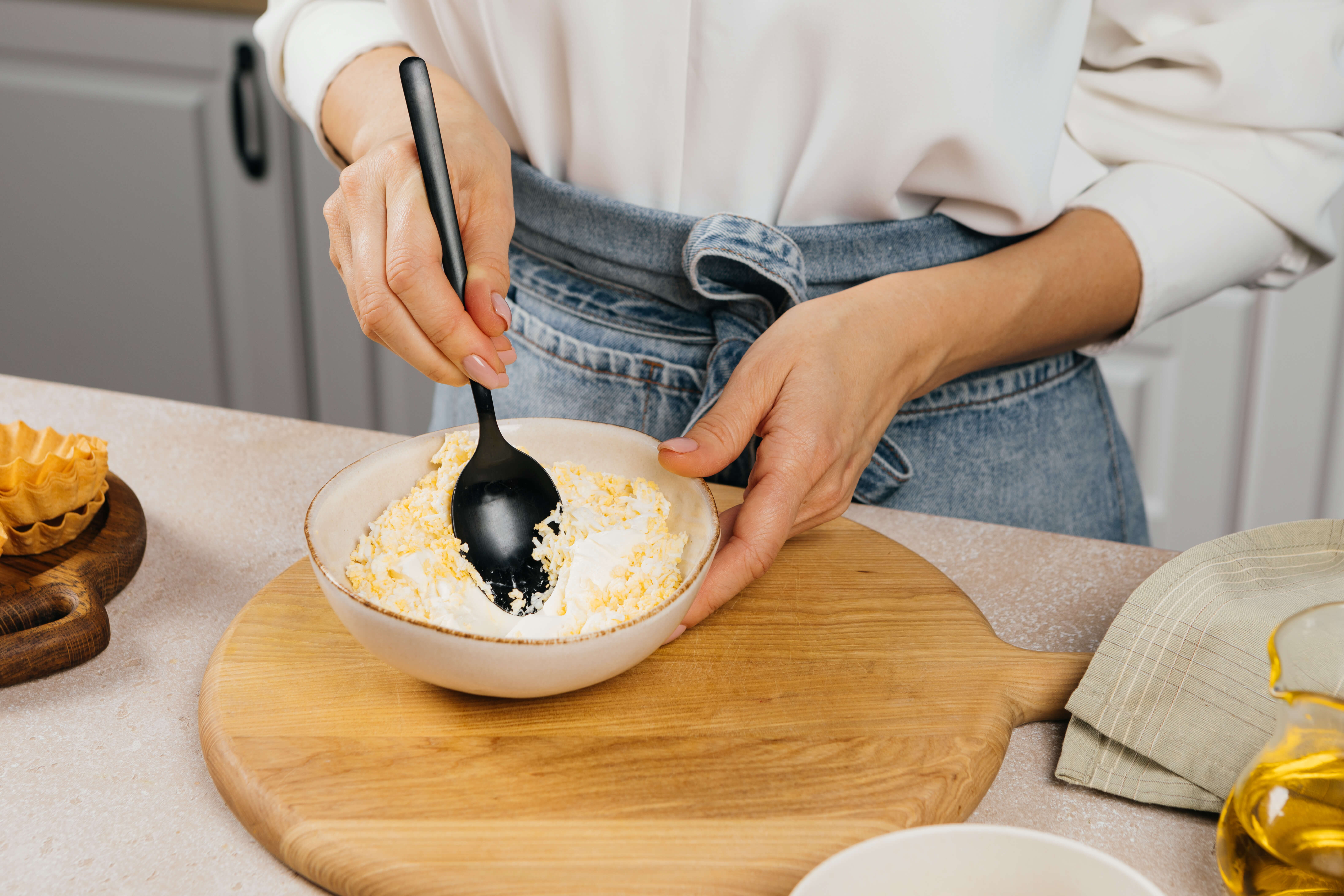 Простые тарталетки с морским коктейлем - рецепт приготовления с фото от  Maggi.ru