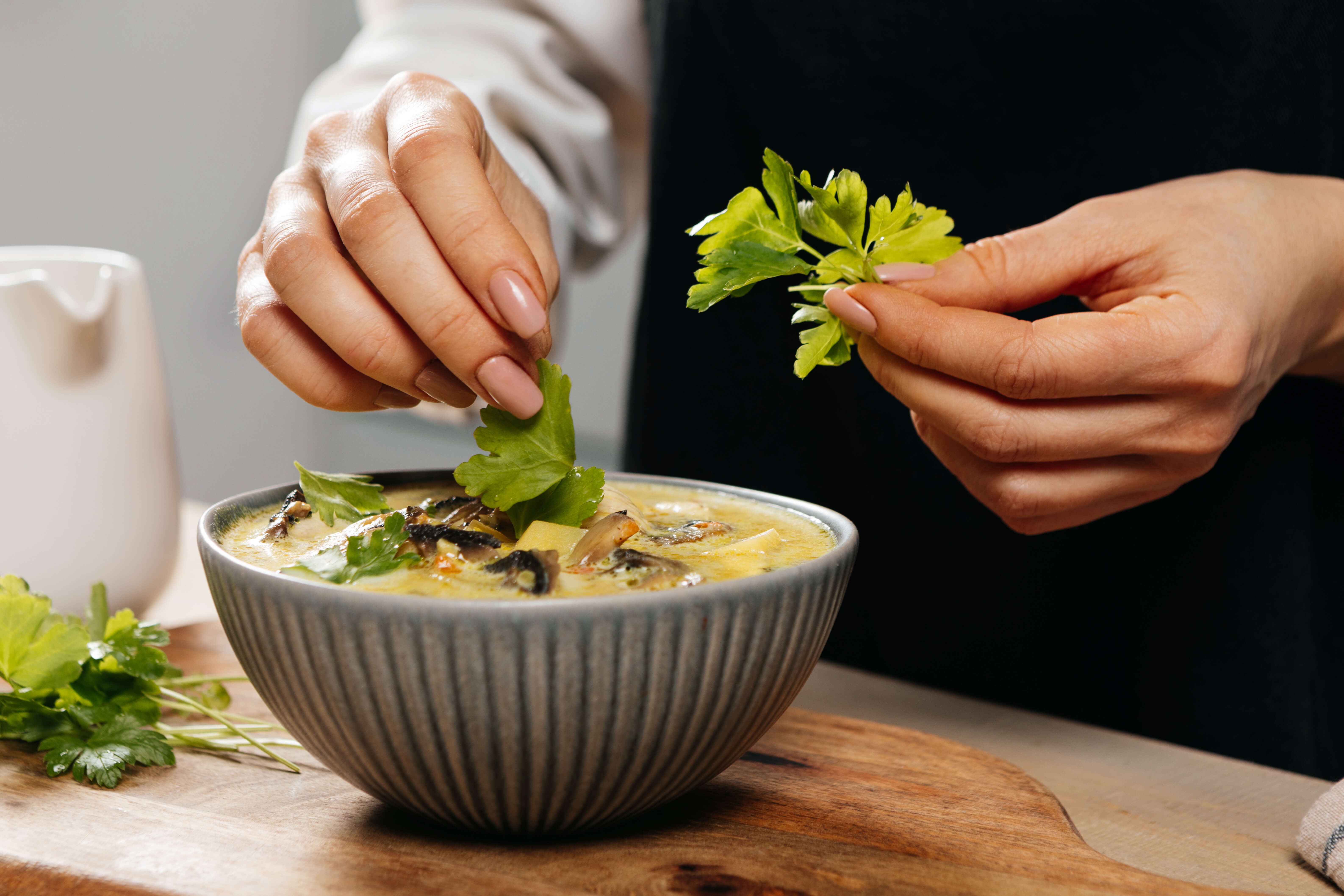 Суп с курицей, шампиньонами и молоком