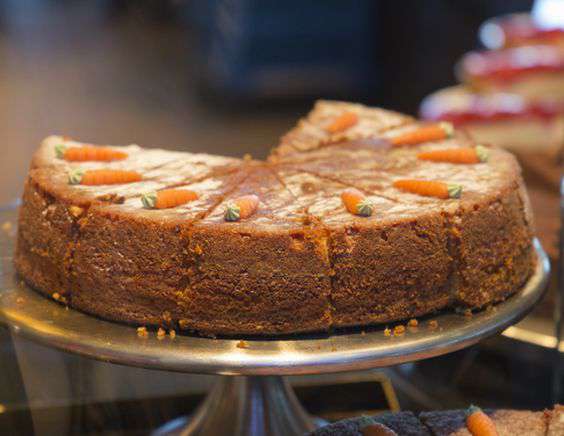 Морковный пирог с изюмом - простой и вкусный рецепт с пошаговыми фото