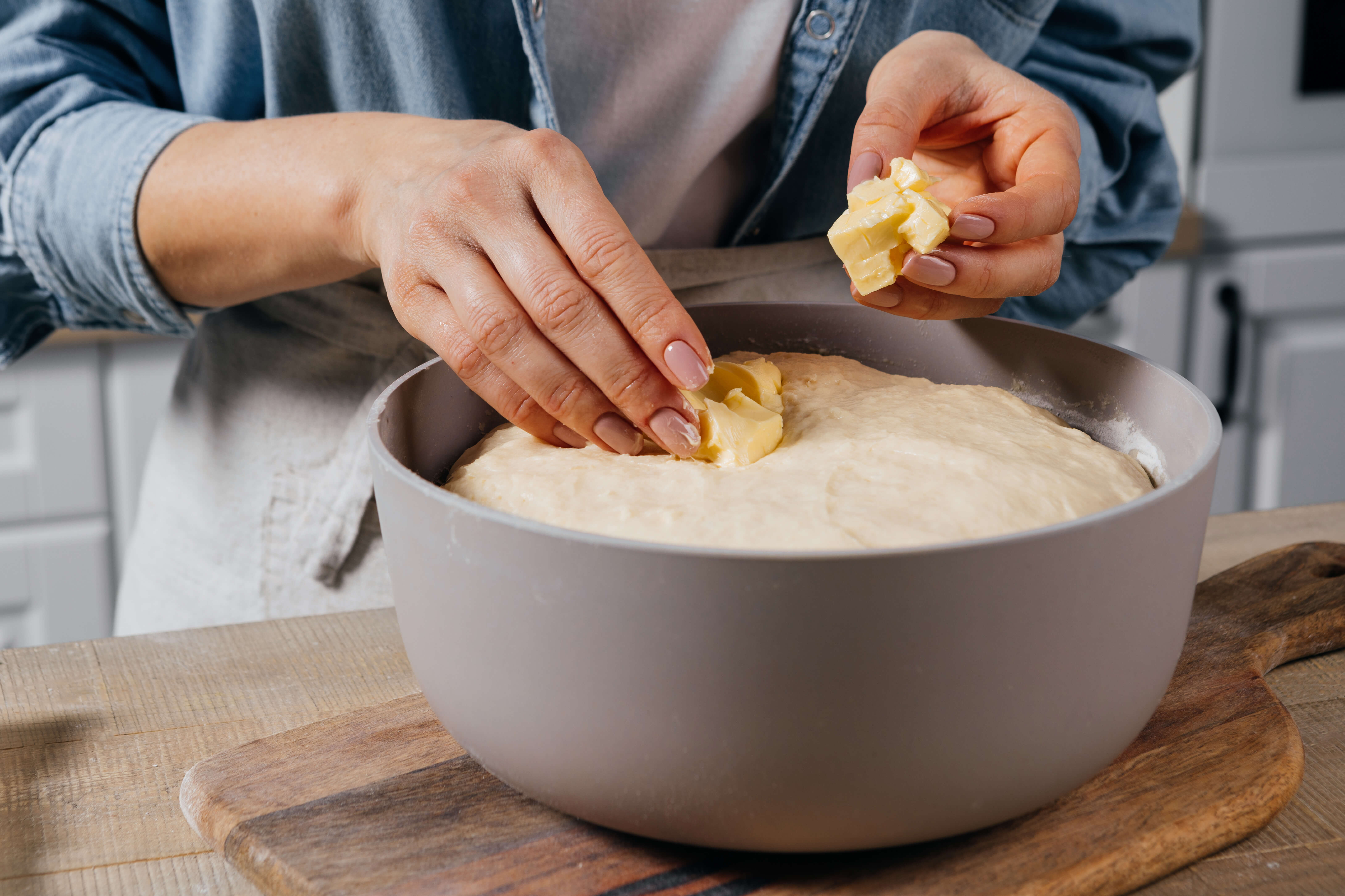 Пасхальный медовый кулич с изюмом - рецепт приготовления с фото от Maggi.ru