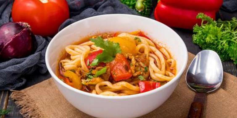 Лагман с курицей и баклажанами - рецепт приготовления с фото от Maggi.ru