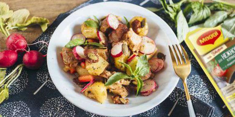 Картофельный салат с куриным филе и редисом, пошаговый рецепт с фото