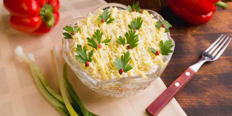 Нежный  салат с консервированным тунцом - рецепт приготовления с фото от Maggi.ru