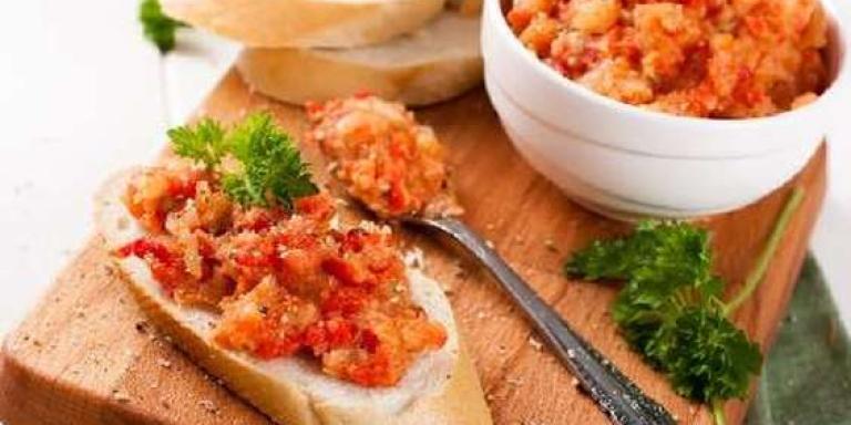 Баклажанная икра с помидорами и луком - рецепт приготовления с фото от Maggi.ru